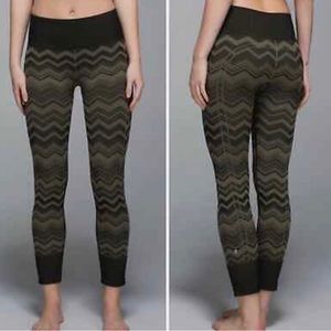 Lululemon black and green zig zag leggings